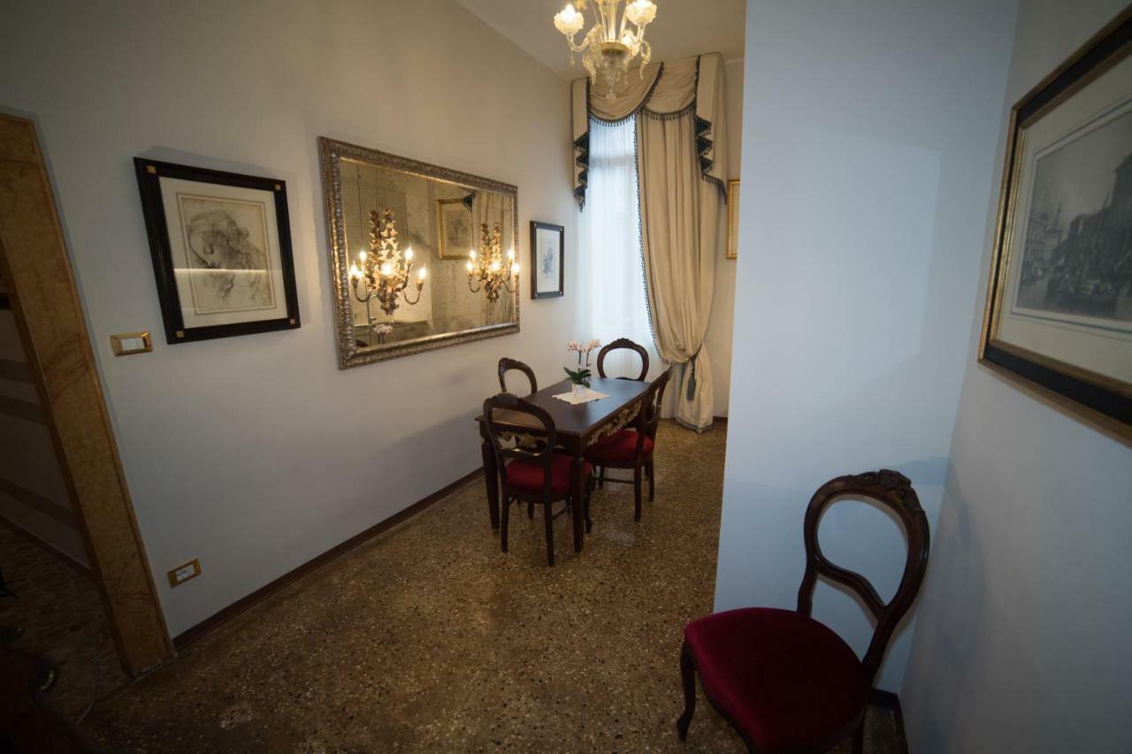 דירות ונציה Ca' Dell' Arte Luxury מראה חיצוני תמונה